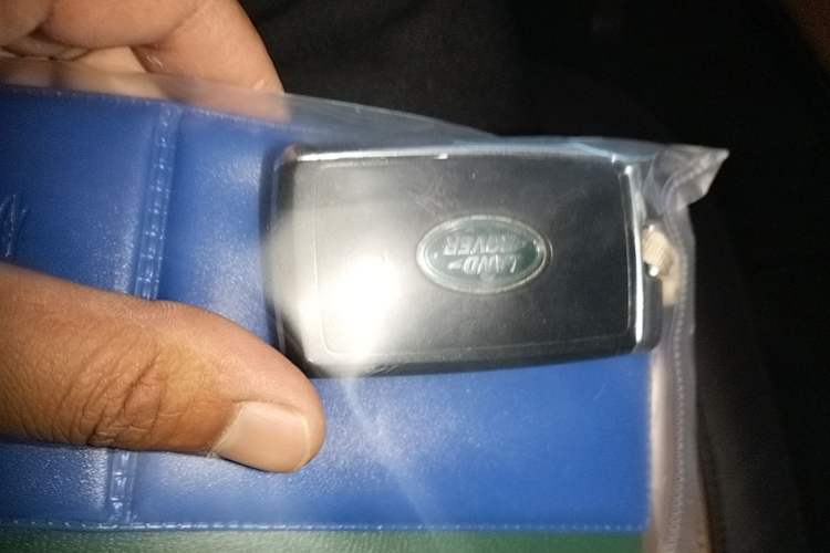 Used Land Rover Defender 2021 110 P400 X Vehicle Key