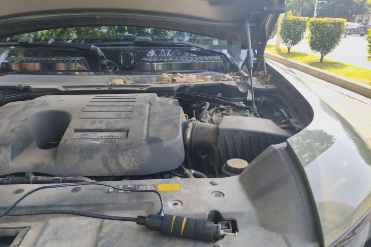 Used Land Rover Defender  Engine Bay Left