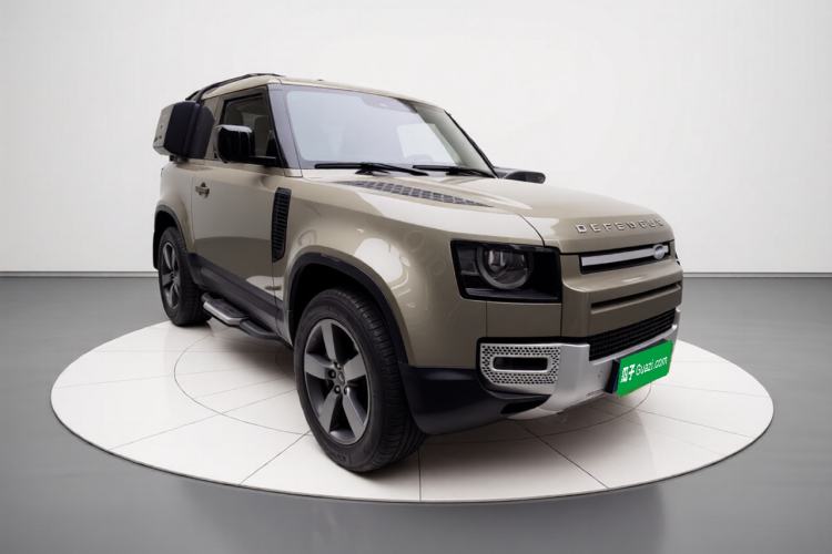Used Land Rover Defender 2021 90 P400 Classic Reproduction Edition Exterior 2