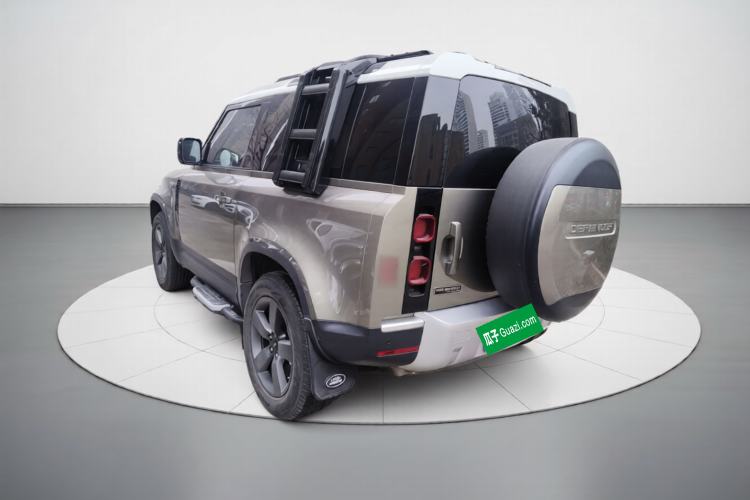 Used Land Rover Defender 2021 90 P400 Classic Reproduction Edition Exterior 3