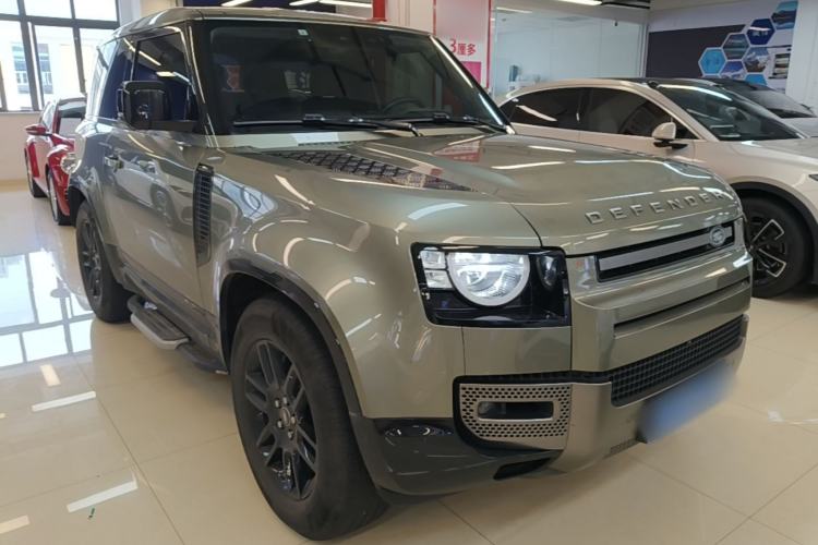 Used Land Rover Defender 2021 90 P400 X-DYNAMIC S Front Right 45 Deg