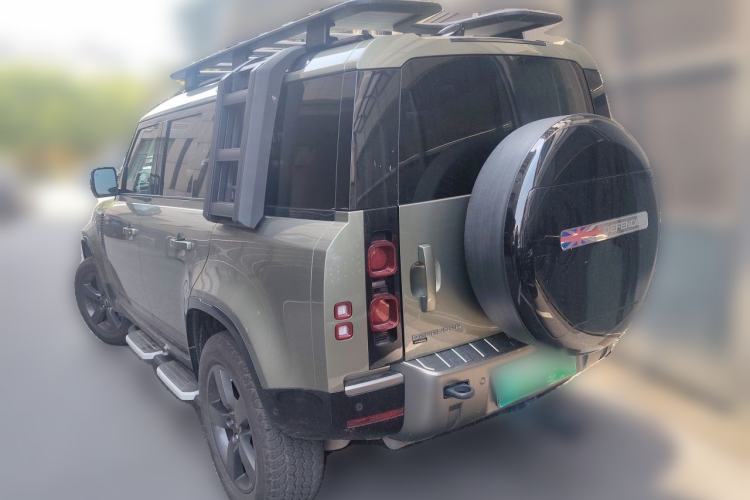 Used Land Rover Defender 2021 110 P400 X-DYNAMIC HSE Rear Left 45 Deg