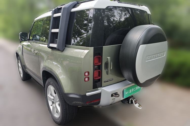 Used Land Rover Defender 2021 90 P400 Classic Reproduction Edition Rear Left 45 Deg