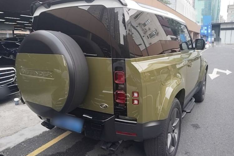 Used Land Rover Defender 2021 90 P400 Classic Reproduction Edition Rear Right 45 Deg