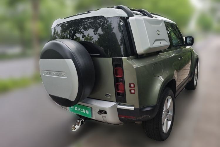 Used Land Rover Defender 2021 90 P400 Classic Reproduction Edition Rear Right 45 Deg
