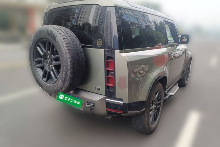 Used Land Rover Defender 2021 90 P400 X-DYNAMIC S Rear Right 45 Deg