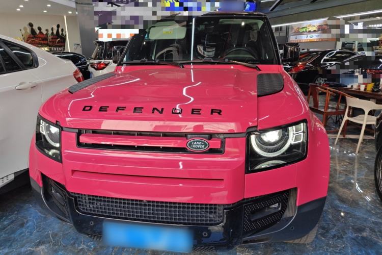 Used Land Rover Defender 2021 90 P400 Classic Reproduction Edition Exterior 1