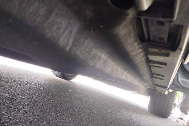 Used Land Rover Defender 2021 110 P400 Dark Special Edition Chassis Rear Right