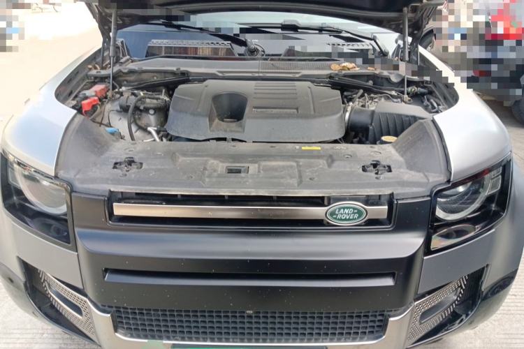 Used Land Rover Defender 2021 110 P400 X Engine Bay