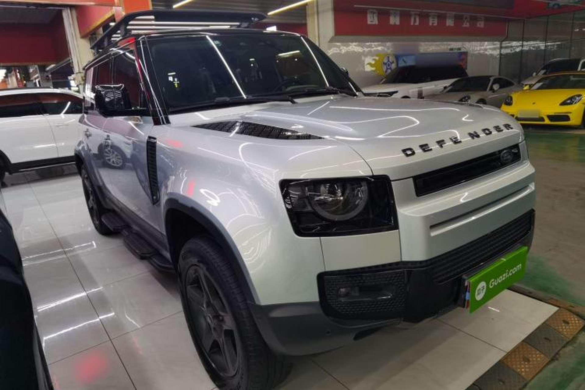 Used Land Rover Defender 2021 110 P400 SE Exterior 1