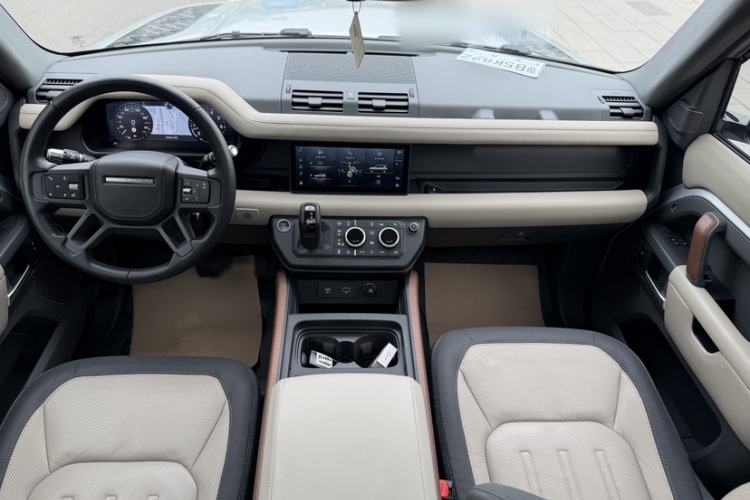Used Land Rover Defender 2021 110 P400 X-DYNAMIC HSE Exterior 1