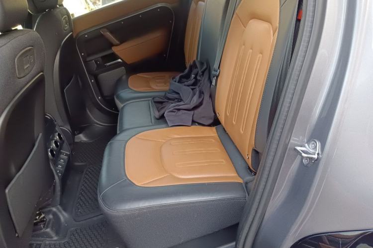 Used Land Rover Defender 2021 110 P400 X Left Rear Seat
