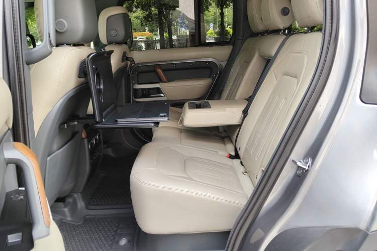 Used Land Rover Defender 2021 110 P400 Dark Special Edition Left Rear Seat