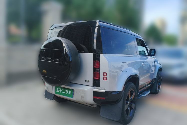 Used Land Rover Defender 2021 90 P400 Classic Reproduction Edition Rear Right 45 Deg