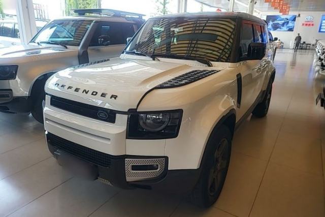 Land Rover Defender 2021 110 P400 SE с пробегом