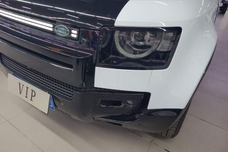 Used Land Rover Defender 2021 110 P400 X-DYNAMIC HSE Left Front Headlight