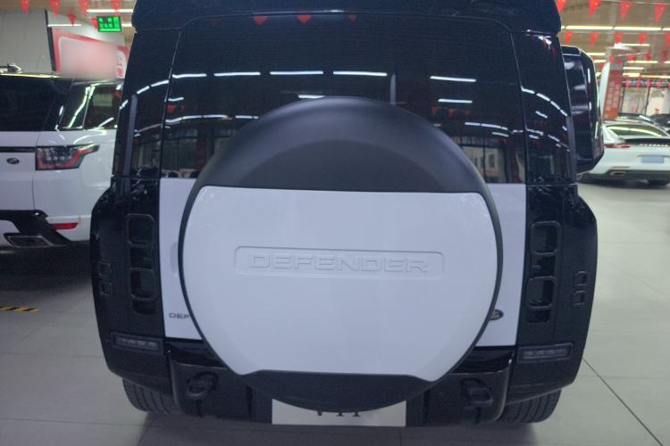 Used Land Rover Defender 2021 110 P400 X-DYNAMIC HSE Rear