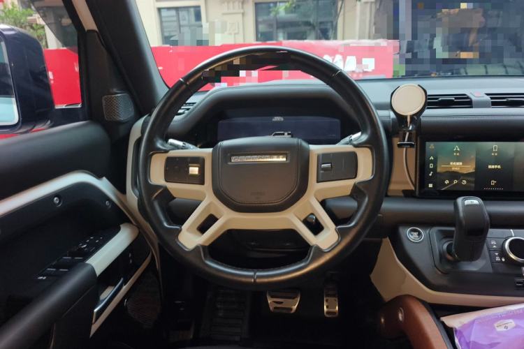 Used Land Rover Defender 2021 110 P400 X-DYNAMIC HSE Steering Wheel
