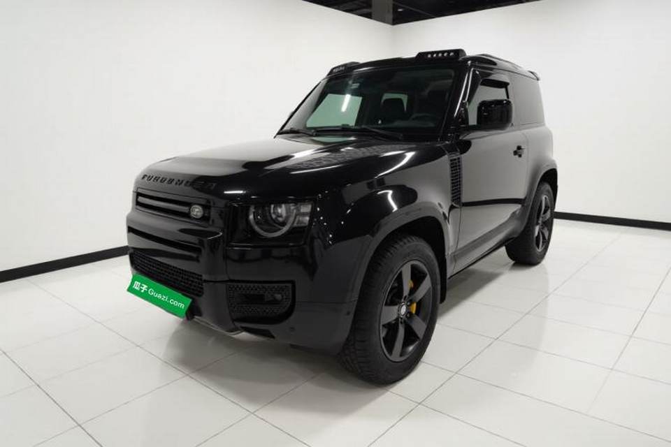 Land Rover Defender 2022