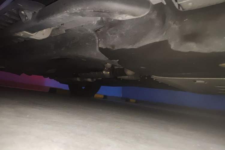 Used Land Rover Defender 2022 110 P400 X-DYNAMIC HSE Chassis Front Right