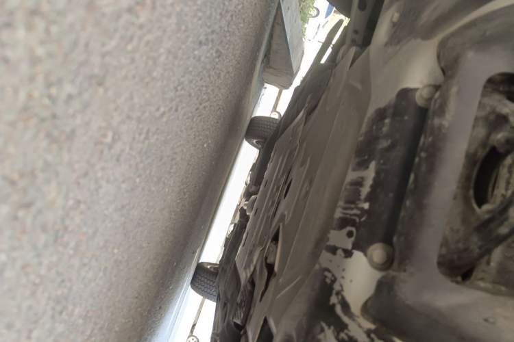 Used Land Rover Defender 2022 110 P400 X Chassis Front