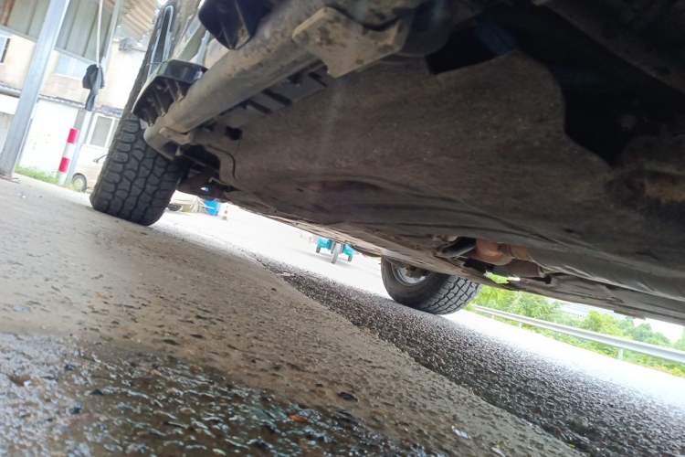 Used Land Rover Defender 2022 110 P400 X-DYNAMIC HSE Chassis Rear Left