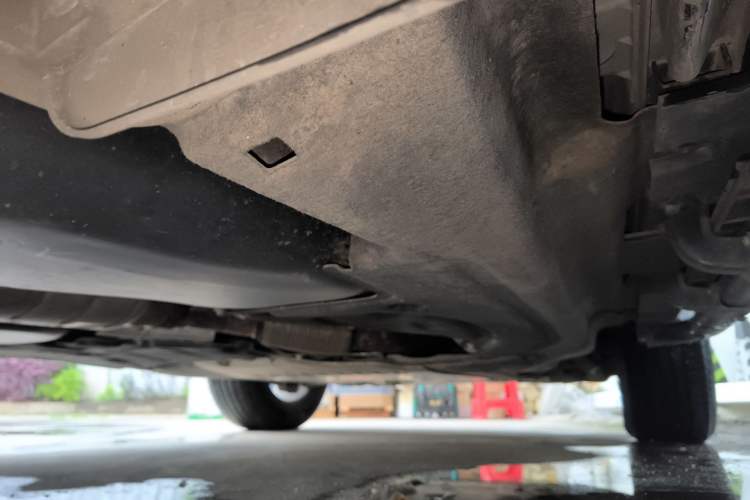 Used Land Rover Defender 2022 90 2.0T P300 Tiger-Power Ambition Edition Chassis Rear Right