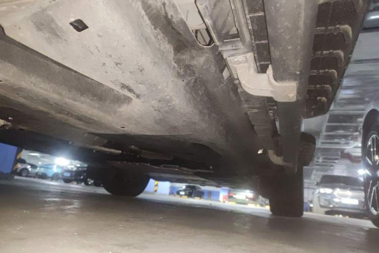 Used Land Rover Defender 2022 110 P400 X-DYNAMIC HSE Chassis Rear Right
