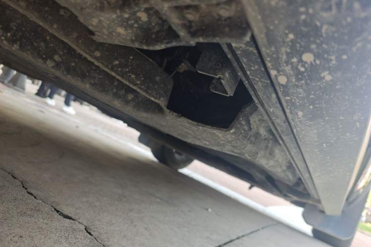 Used Land Rover Defender 2022 110 P400 X-DYNAMIC HSE Chassis Rear Right