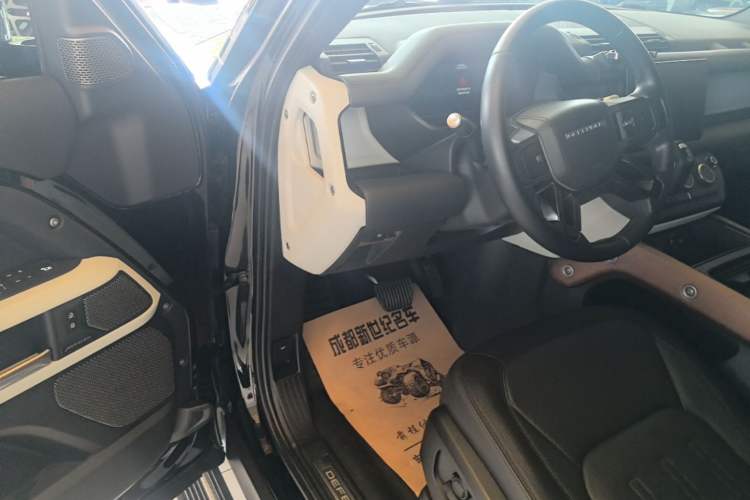 Used Land Rover Defender 2022 110 P400 X-DYNAMIC HSE Driver Seat