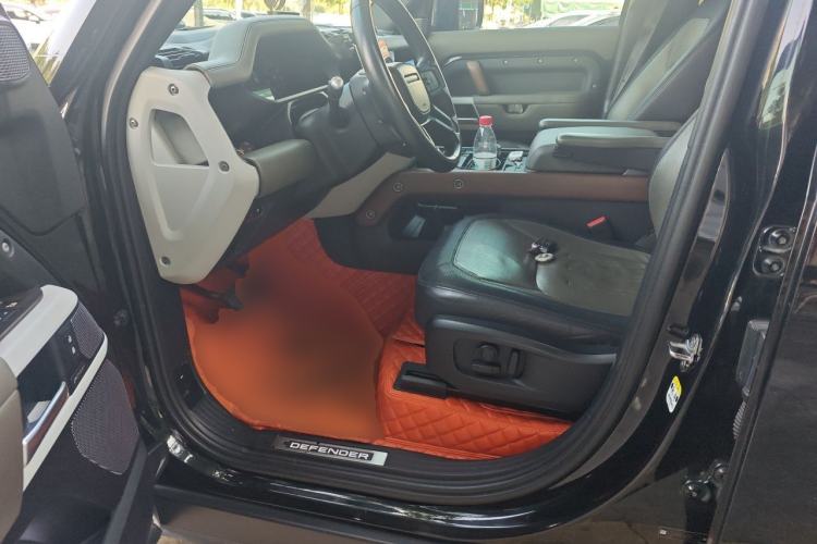 Used Land Rover Defender 2022 110 P400 X-DYNAMIC HSE Driver Seat