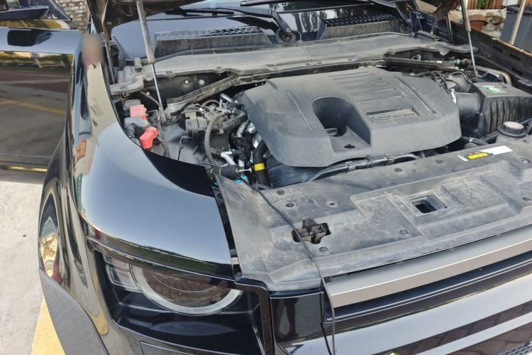 Used Land Rover Defender 2022 110 P400 X-DYNAMIC HSE Engine Bay Right