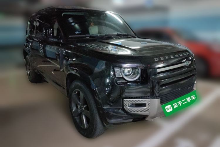 Used Land Rover Defender 2022 110 P400 X-DYNAMIC HSE Front Right 45 Deg