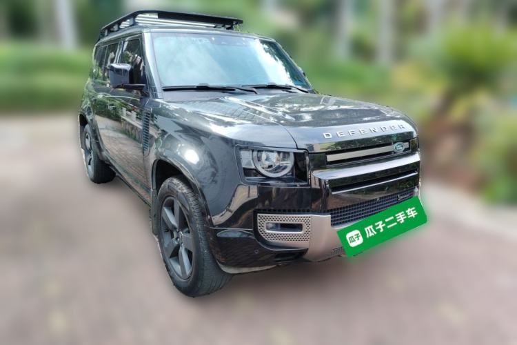 Used Land Rover Defender 2022 110 P400 X-DYNAMIC HSE Front Right 45 Deg