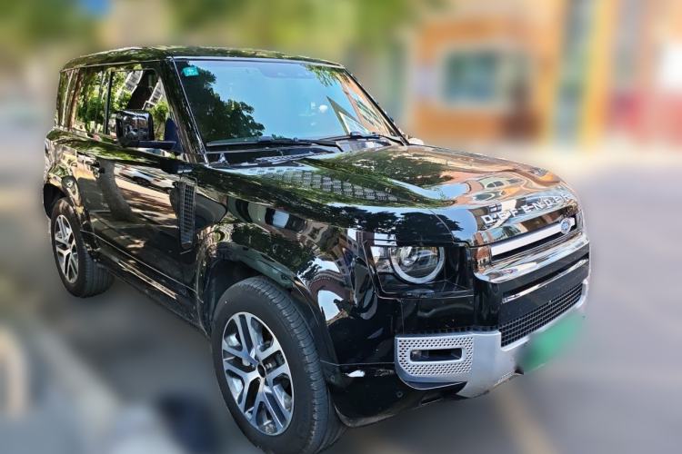 Used Land Rover Defender 2022 90 3.0T P400 XS Front Right 45 Deg