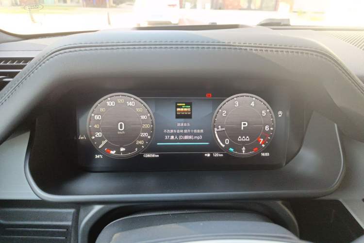 Used Land Rover Defender 2022 110 P400 X Instrument Cluster