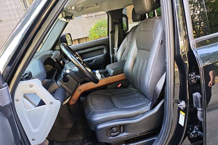 Used Land Rover Defender 2022 110 P400 Dark Edition Left Front Seat