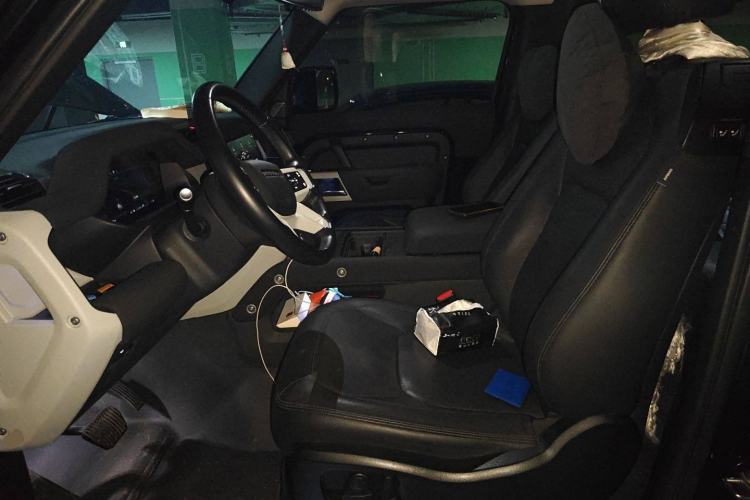 Used Land Rover Defender 2022 90 3.0T P400 XS Left Front Seat