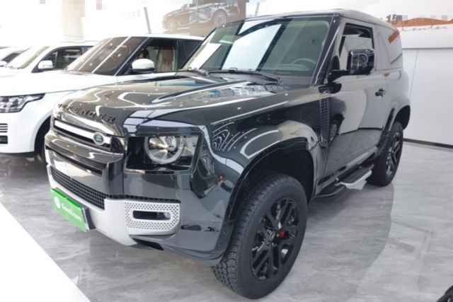 Ojetý Land Rover Defender 2022 90 3.0T P400 XS