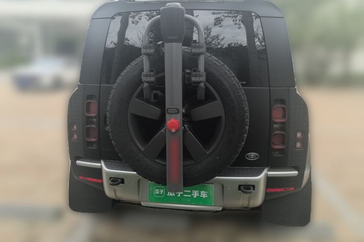 Used Land Rover Defender  Rear