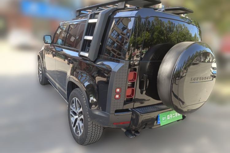 Used Land Rover Defender 2022 110 P400 X Rear Left 45 Deg