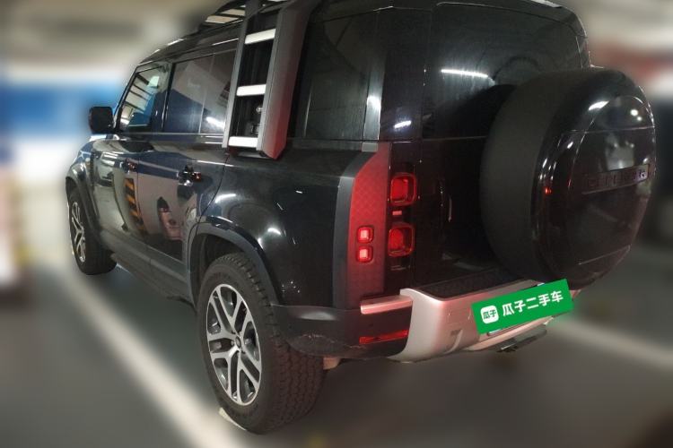 Used Land Rover Defender 2022 110 P400 Dark Edition Rear Left 45 Deg