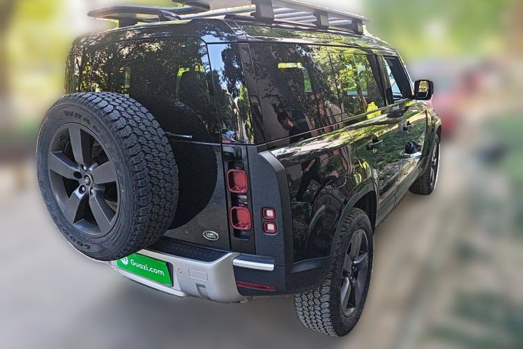 Used Land Rover Defender 2022 110 P400 Dark Edition Rear Right 45 Deg