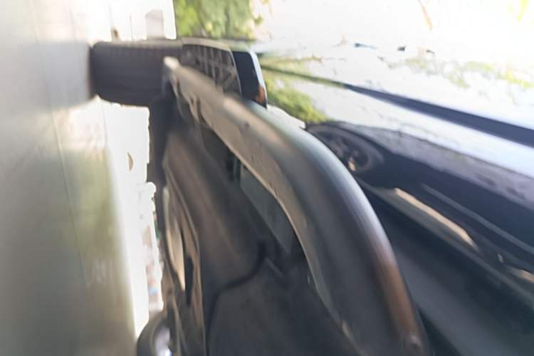 Used Land Rover Defender 2022 90 3.0T P400 XS Right Side Sill