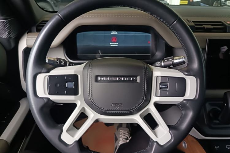 Used Land Rover Defender 2022 110 P400 X-DYNAMIC HSE Steering Wheel