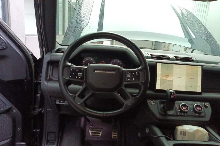 Used Land Rover Defender  Steering Wheel