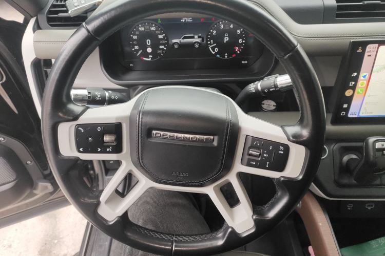 Used Land Rover Defender 2022 110 P400 Dark Edition Steering Wheel