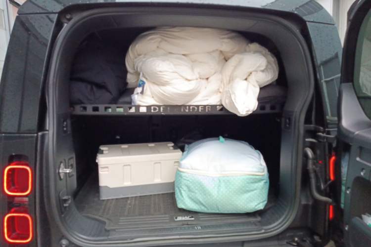 Used Land Rover Defender  Trunk