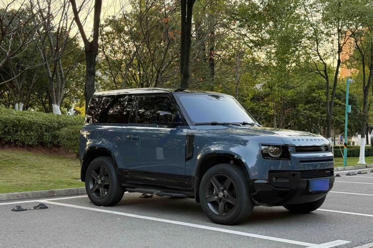 Used Land Rover Defender 2022 90 2.0T P300 X-DYNAMIC HSE Exterior 2