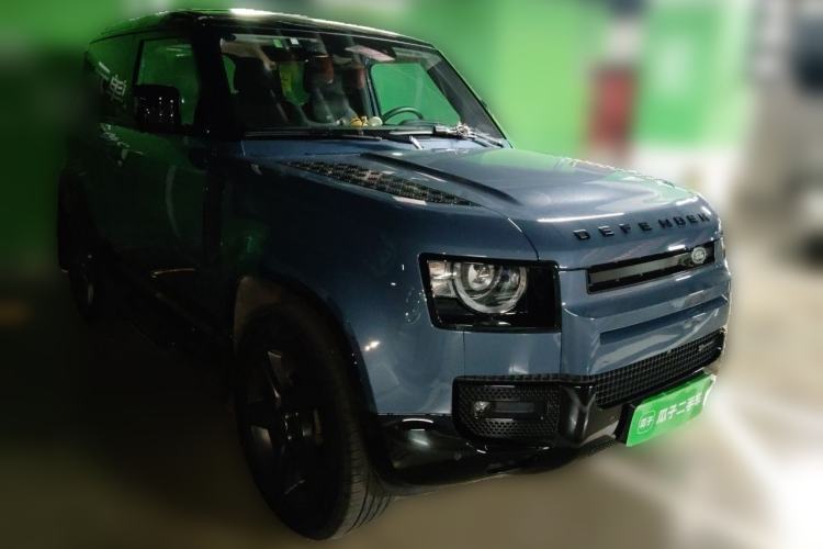 Used Land Rover Defender 2022 90 2.0T P300 X-DYNAMIC HSE Front Right 45 Deg